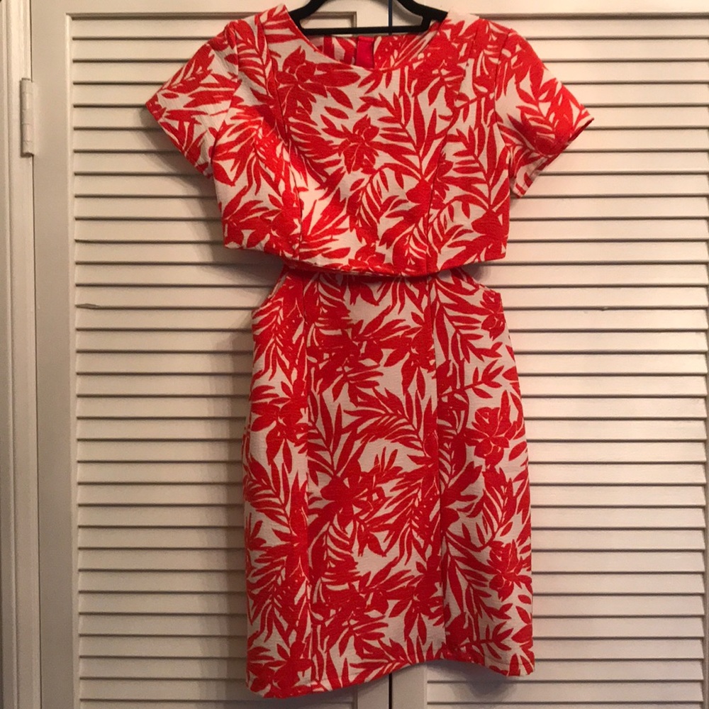 Spring cutout pattern dress